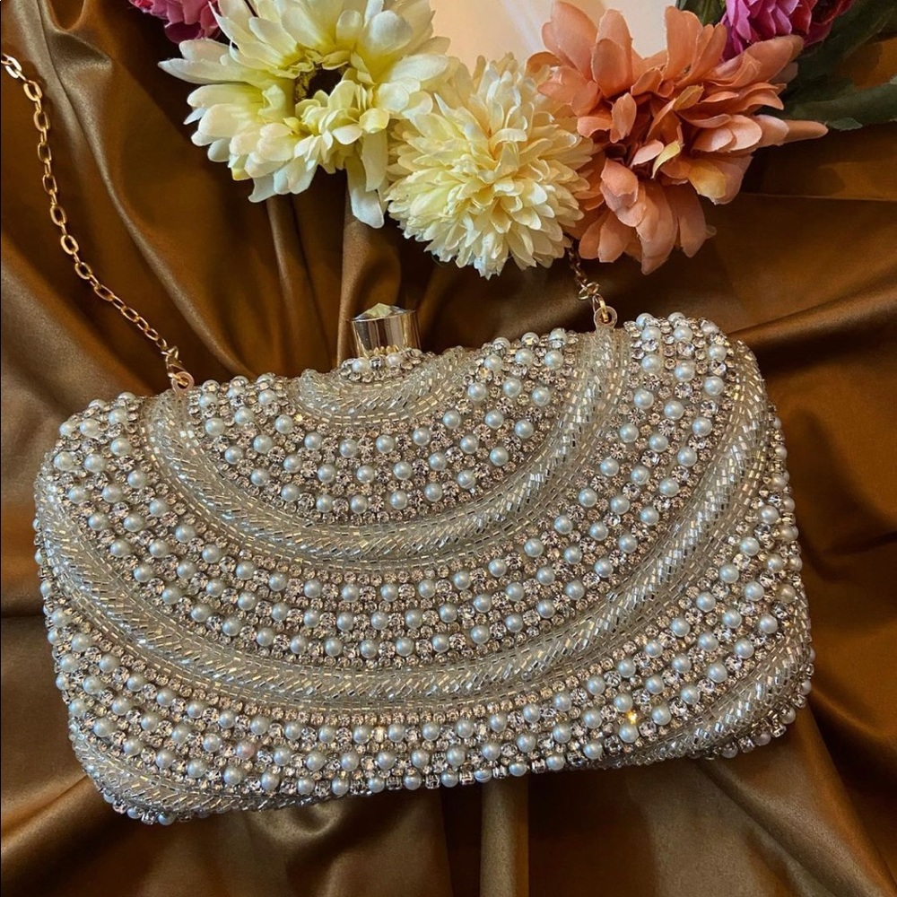 Silver grey bridal clutch